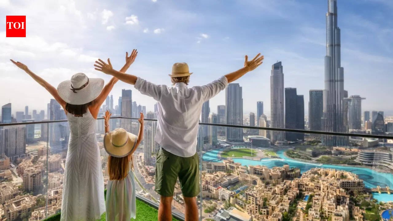 UAE News: Hotels refuse to raise prices for stranded tourists as flights canceled across UAE amid Iran-US-Israel war