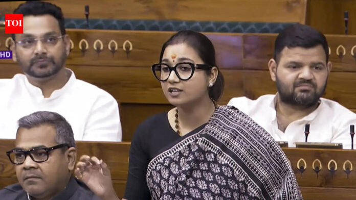Watch: Dhurandhar 'qawwali' of BJP MP Shambhavi Choudhary slams Lok Sabha opposition

