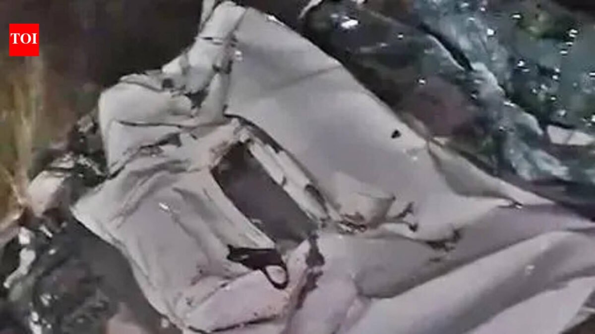 A van overturned and hit an SUV in Dhar city of Madhya Pradesh, killing 12 workers and injuring 20 others.