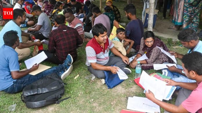 Appeal court accepts Aadhaar card in first SIR appeal

