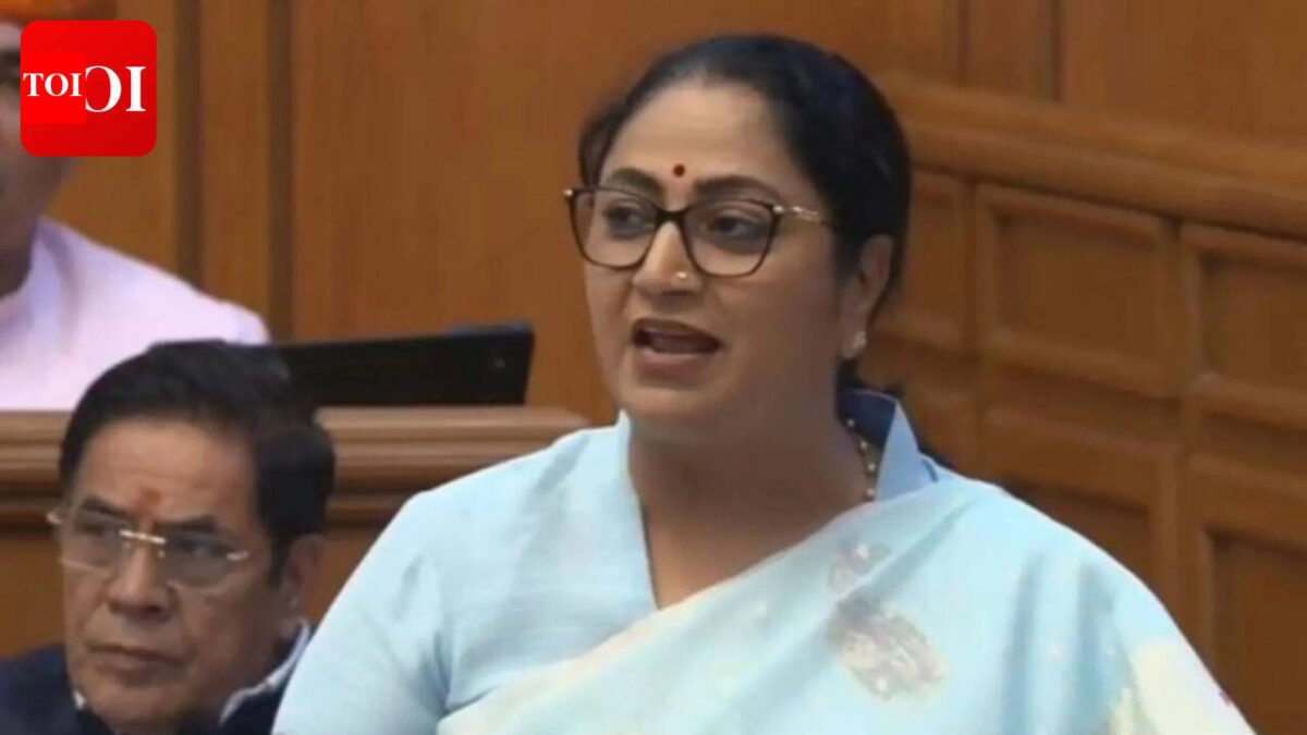 CM Rekha Gupta unveils Delhi air pollution mitigation plan 2026