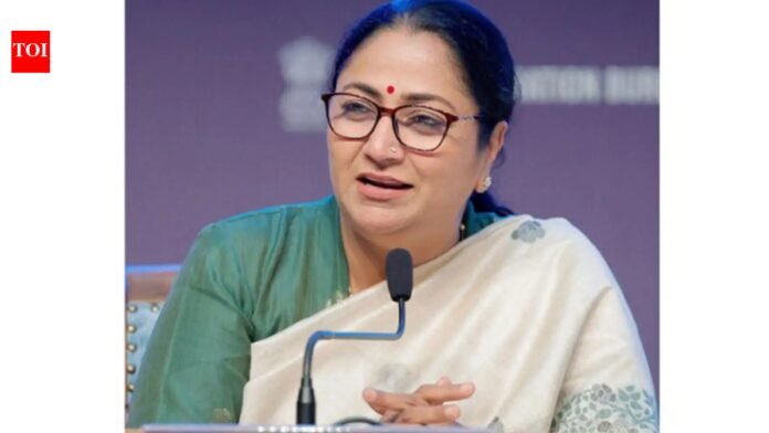 Delhi govt tightens heat wave action plan amid rising temperatures

