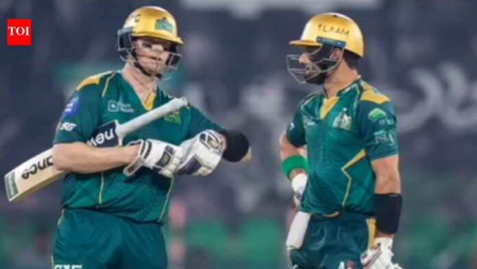 Farhan denies being single, Steve Smith furiously leaves, fans recall Babar Azam drama

