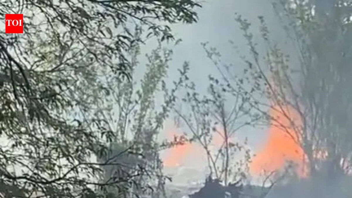 Fire breaks out at fireworks factory in Kerala, at least 13 killed, several injured