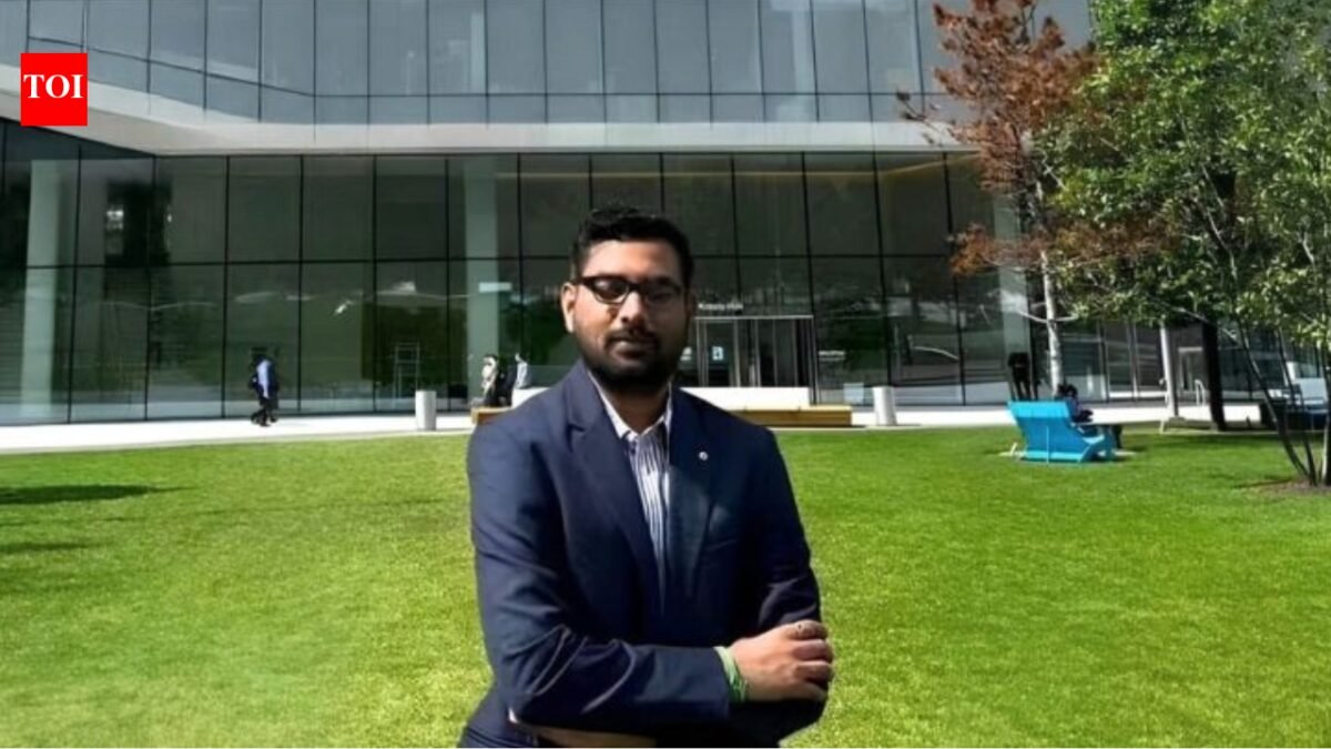 H-1B visa delays force blind Indian student to miss blind sister's wedding in story that goes viral around the world