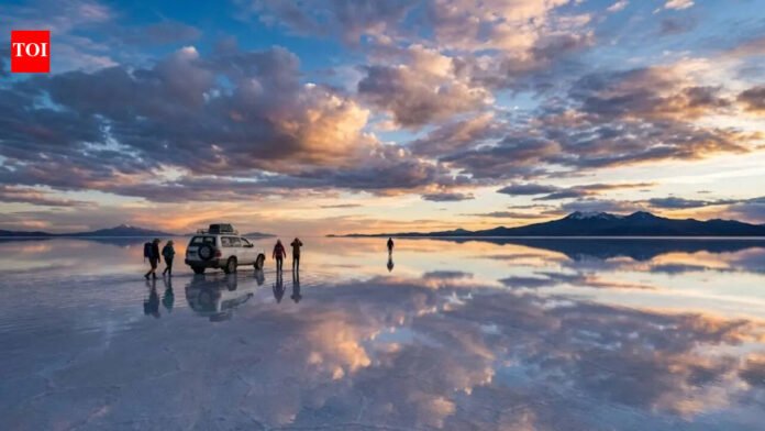 How Bolivia's rains turned a salt desert into the world's biggest mirror World News

