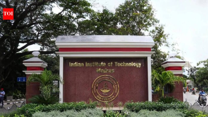 IIT-Madras SWAYAM Plus launches 3 artificial intelligence courses, number of learners exceeds 550,000

