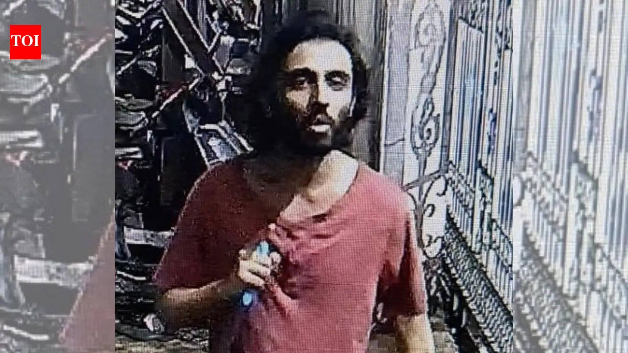 'I'm dying': Guard recalls supervisor's distress call in Mira Road stabbing case
