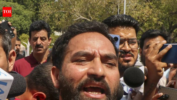 J&K HC quashes AAP leader Mehraj Malik's PSA detention

