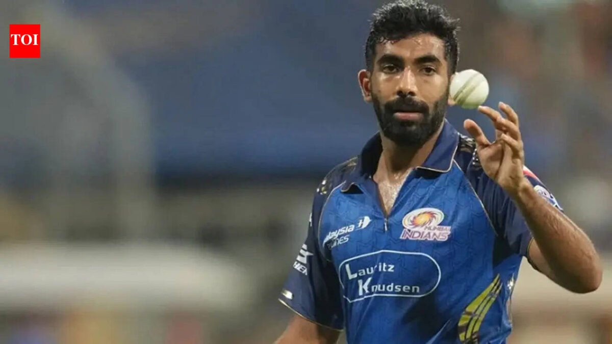 Jasprit Bumrah loses cool during horror run, bowls in frustration - Watch
