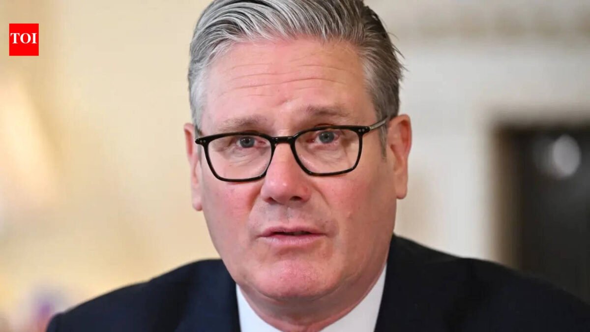 Keir Starmer faces calls for resignation from opposition parties as UK government admits Mandelson review lapses