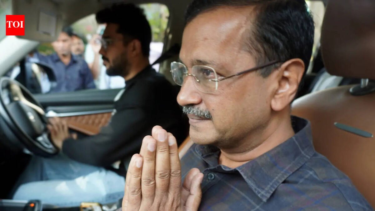 Kejriwal tries to stop defections, but it's too little, too late