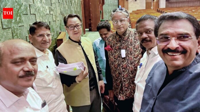 Kiren Rijiju claims Congress 'somewhat accepted' Shashi Tharoor as 'anti-women'; jokes recalled

