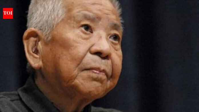 Meet Tsutomu Yamaguchi: Official Survivor of Japan's Hiroshima and Nagasaki Attacks | World News

