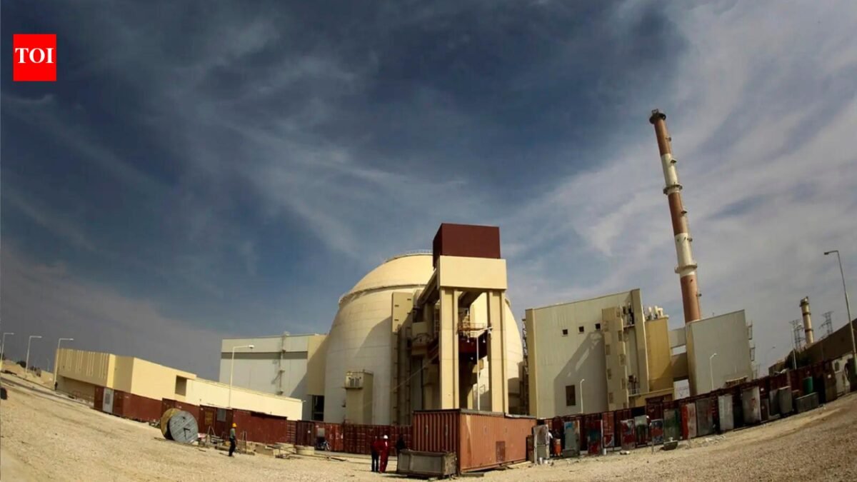 Projectiles from U.S. and Israeli attacks hit near Iran's only operational nuclear facility in Bushehr