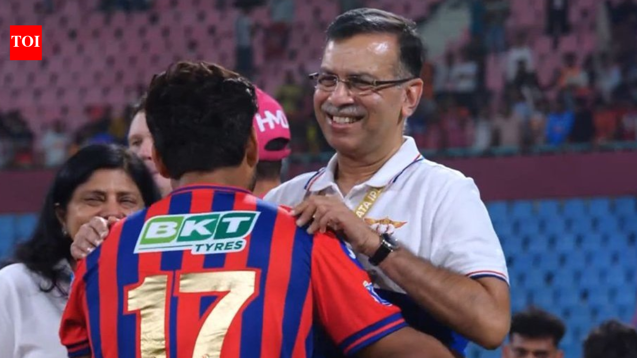 Sanjeev Goenka hugs Rishabh Pant after LSG defeat sparks 'fake smile' controversy