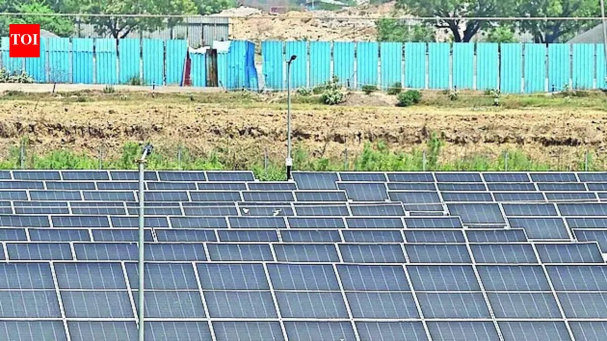 Solar infrastructure helps India meet record 256GW power demand