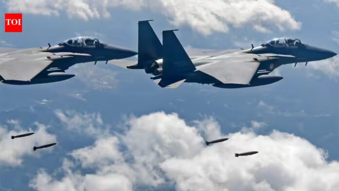 South Korean pilot fined: Aerial selfie stunt: South Korean pilot fined $59,000 for 2021 fighter jet collision

