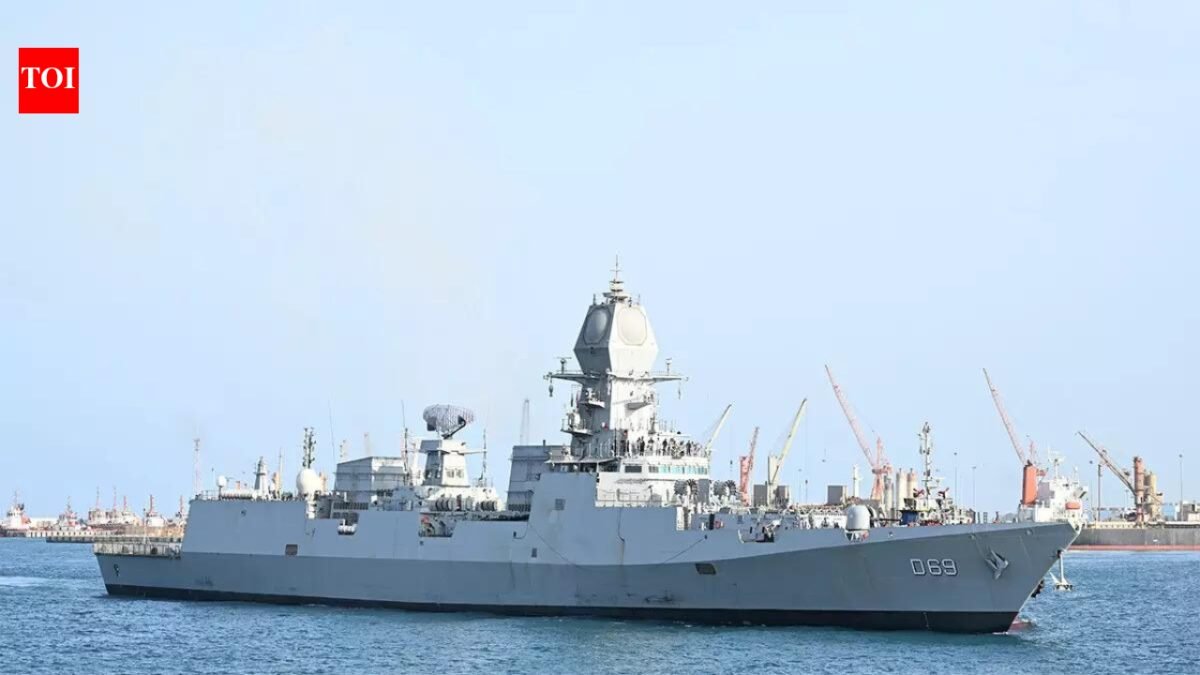 Stay in touch with Iran and other countries to ensure safe departure of Indian ships: MEA