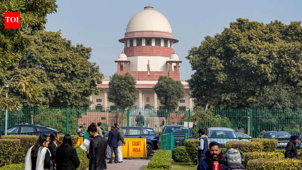 Supreme Court: Staff and pensioners cannot have different DA pay hikes