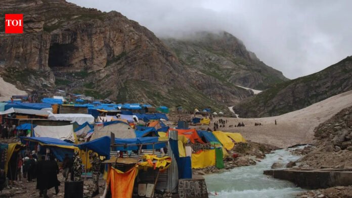 The 57-day Amarnath pilgrimage starts from July 3; registration starts from April 15

