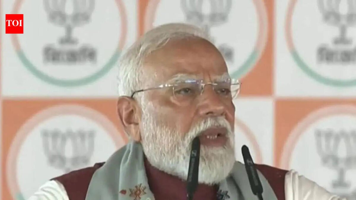 'Thunder': PM Modi hits back at TMC's 'jhalmuri' dig with 'chili' barb
