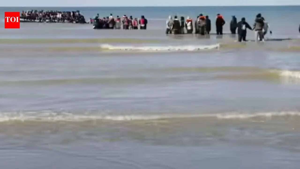 United Nations: Ship capsizes in Andaman Sea, about 250 people feared missing India News