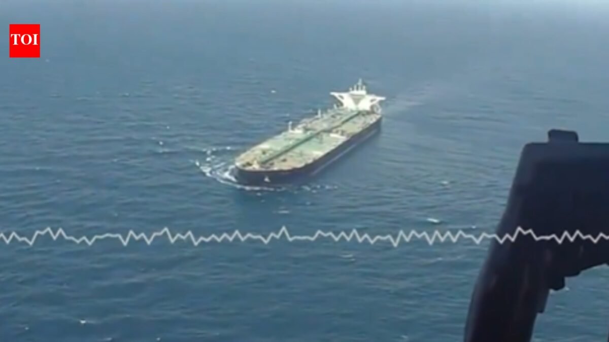 WATCH: How the US Navy enforces blockade amid Strait of Hormuz standoff