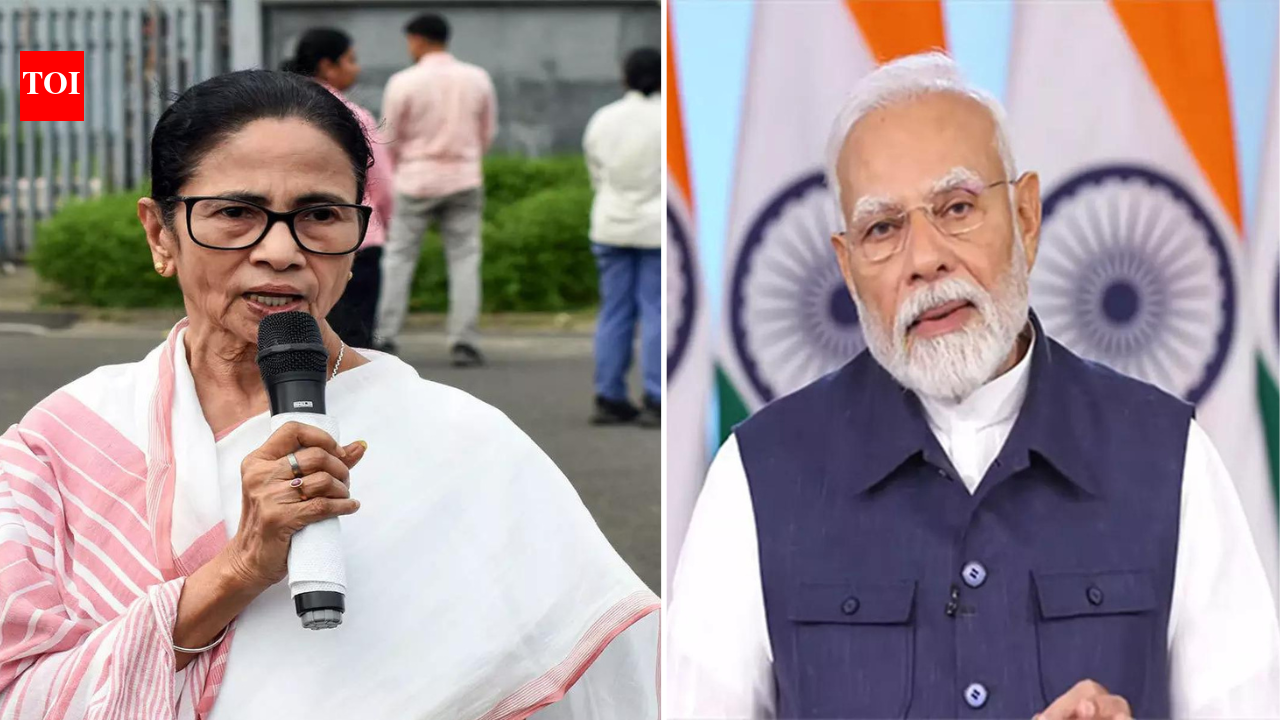'You should resign': Mamata slams PM Modi for silence over Pakistan's threat to attack Kolkata