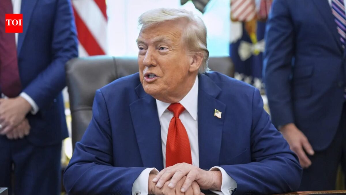 'Didn't want to look 20 pounds heavier': Trump slams reports of wearing bulletproof vest during White House dinner attack