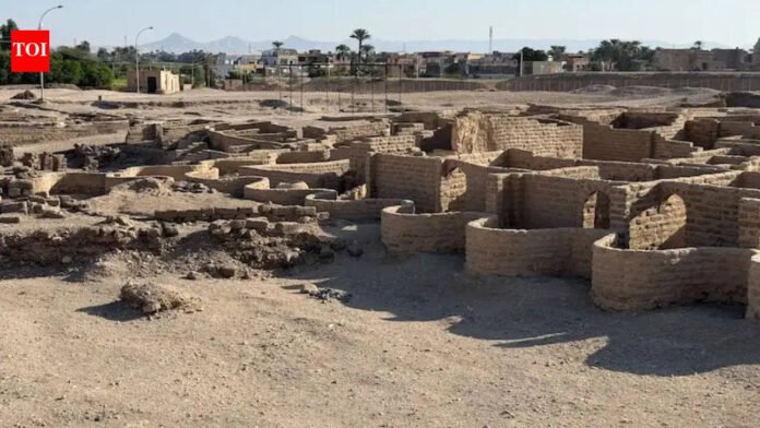Egypt's Lost Golden City of Luxor Reveals an Ancient World Frozen in Time

