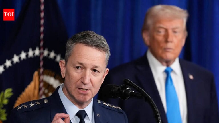 Former CIA analyst makes explosive remarks, Gen. Dan Cain ‘shoots down’ proposal