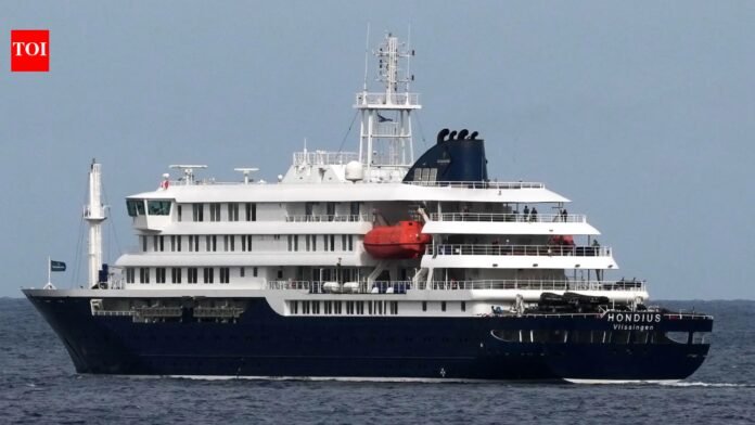 Hantavirus outbreak: Hantavirus outbreak on cruise ship; 40 passengers disembarked on South Atlantic island

