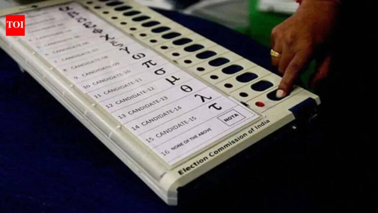 Kolkata reverses course, BJP leads in 102 of 144 civic constituencies