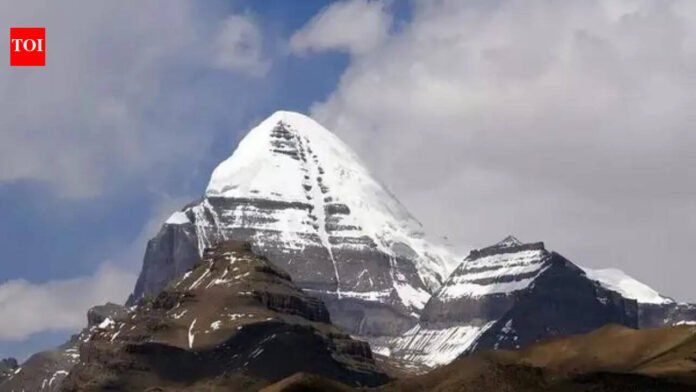 Nepal feuds with India over Lipulekh objection to Mount Kailash pilgrimage; MEA replies

