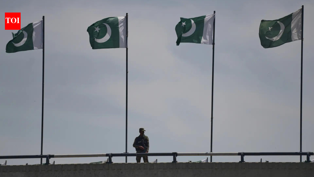 Pakistan hires US lobbying firm to advance strategic interests in Washington amid Iran war diplomacy