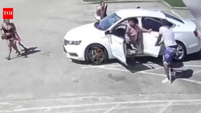 Texas man shoots illegal immigrants ten times to protect family of eight during attempted carjacking

