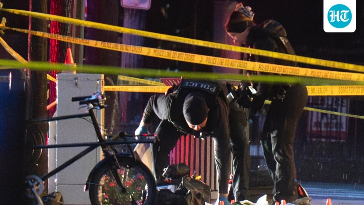 The identity of the White House gunman was confirmed and he was believed to be "Jesus"; he was killed in the crossfire | 5 points
