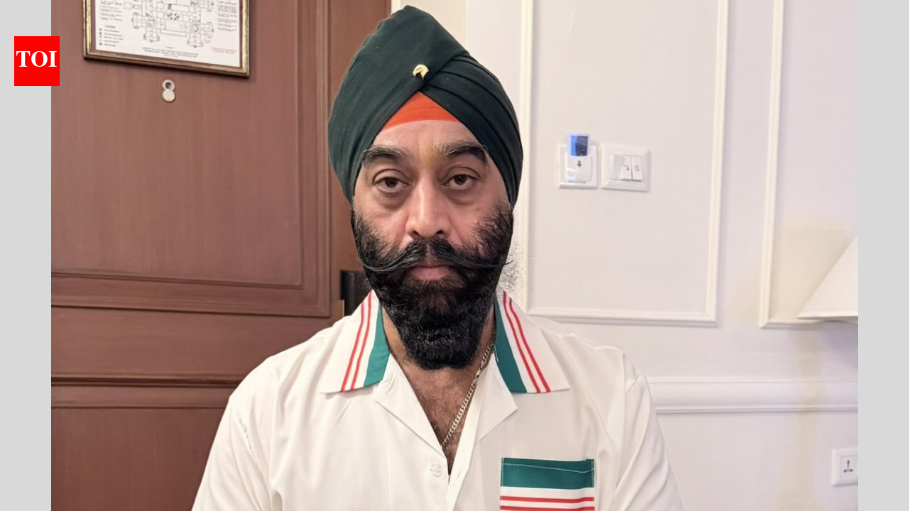UK Sikh restaurateur Harman Singh calls for kirpan ban saying it is being used against unarmed civilians News of the World