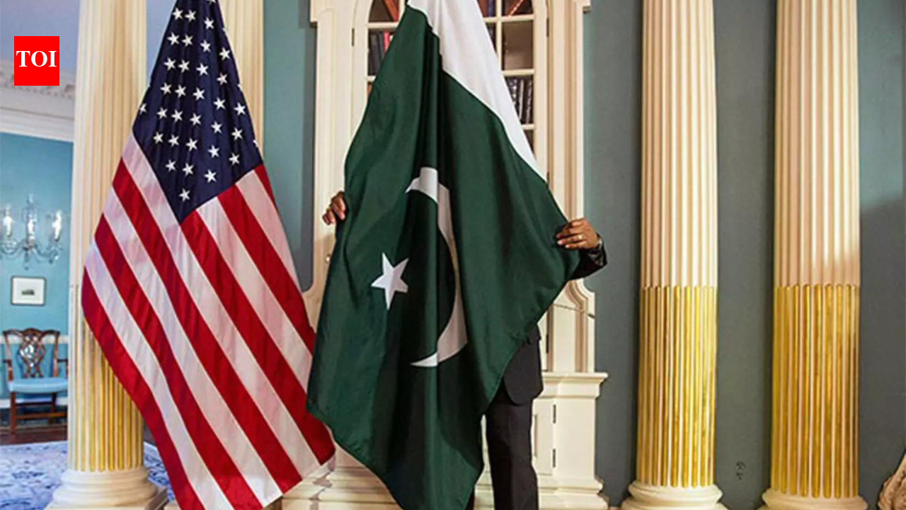 US closes Peshawar consulate despite soft stance on Pakistan