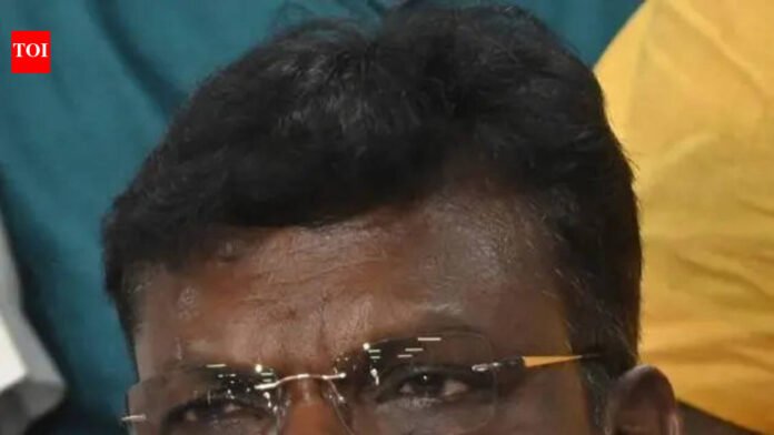 VCK, Left unite to defend Vijay: 'Let him form government'

