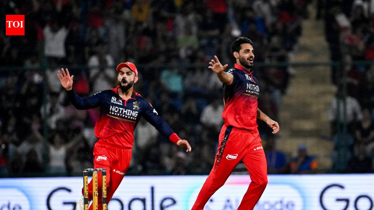 Virat names RCB teammate Bhuvneshwar among 'top three pacers in IPL history'