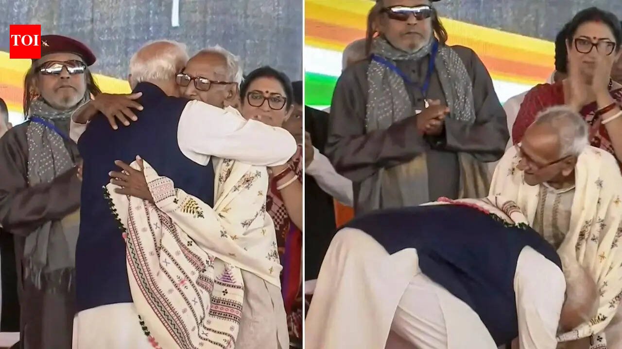 Watch: PM Modi touches feet of 98-year-old Makhanlal Sarkar during swearing-in ceremony in West Bengal - who is he?