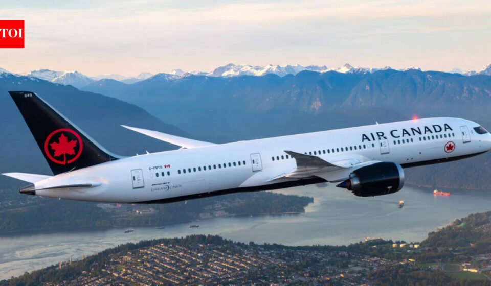 Air Canada flight swerves mid-air after pilot suffers epileptic seizure; passengers start 'praying'