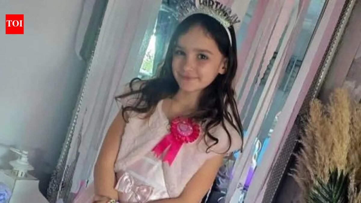 Aria Thorpe: British teen accused of murdering 9-year-old girl claims she 'walked in with knife' during fight News of the World