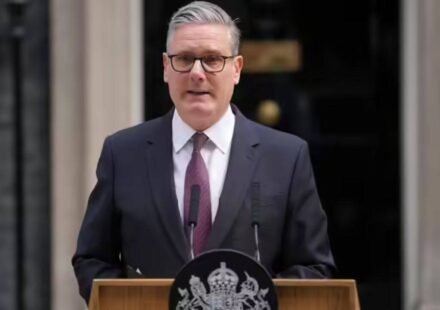 British Prime Minister Keir Starmer resigns