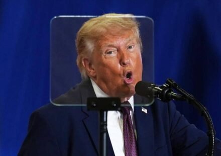 'Crazy': Donald Trump spars with fellow Republicans over Iran