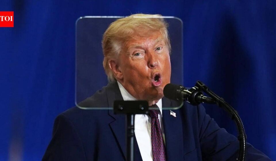 'Crazy': Donald Trump spars with fellow Republicans over Iran