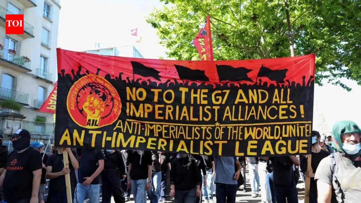 G7 Summit Protests: On the eve of the G7 Summit, large-scale protests broke out in Geneva, and 20,000 demonstrators clashed with the police World News