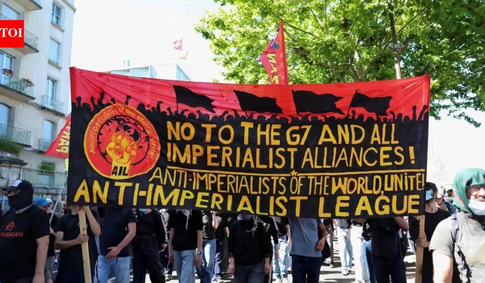G7 Summit Protests: On the eve of the G7 Summit, large-scale protests broke out in Geneva, and 20,000 demonstrators clashed with the police World News